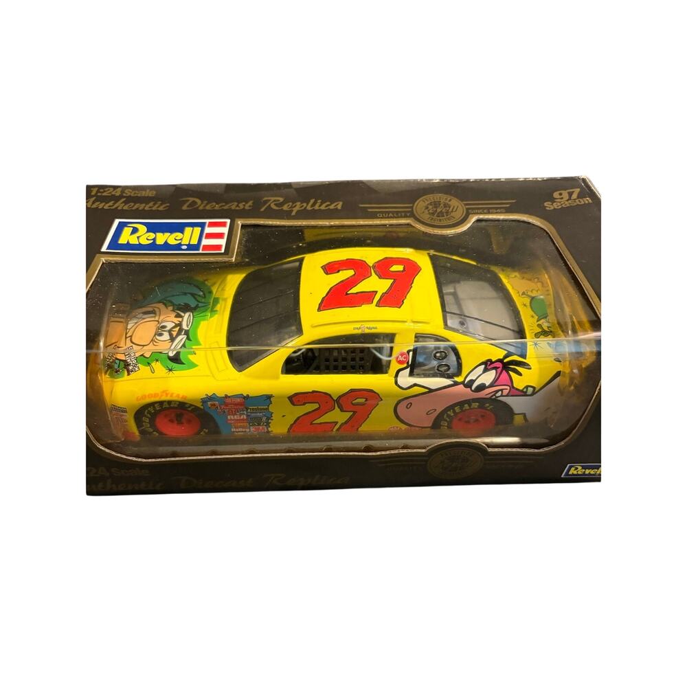 1:24. Scale NASCAR 1997 Monte Carlo Cartoon Network-NIB